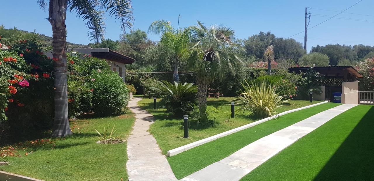 Palm Village Villasimius Exterior photo